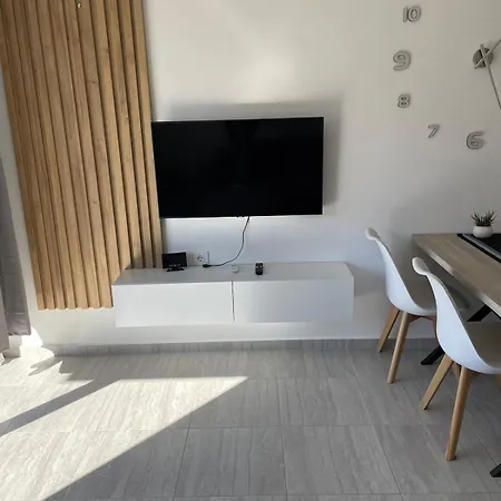 Calipso 2 Ii Great View Ii 100m To Lägenhet *